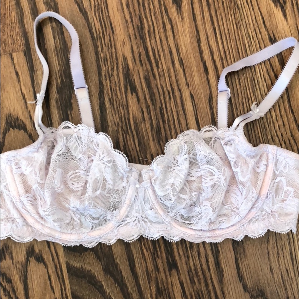 Vs bra